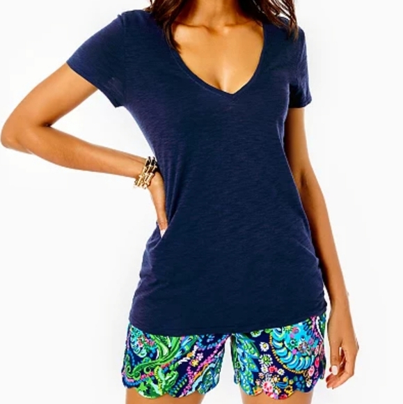 Lily Pulitzer V-Neck Short Sleeve Top - Picture 4 of 4